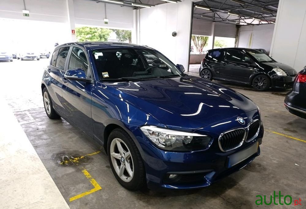 2019' BMW Série 1 D Advantage photo #4