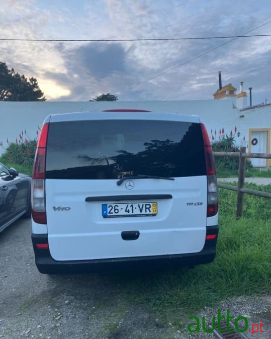 2003' Mercedes-Benz Vito photo #2