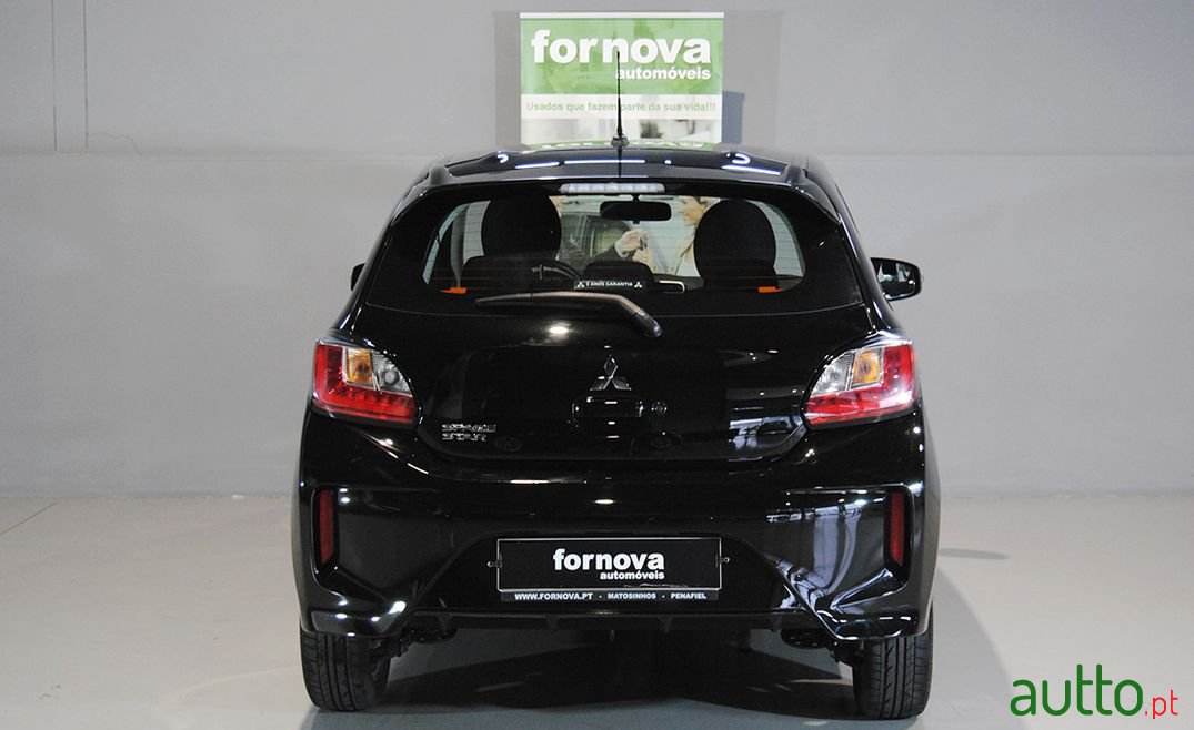 2021' Mitsubishi Space Star photo #5