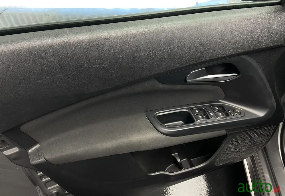 2022' Fiat Tipo 1.0 Gse T3 (Red) photo #6