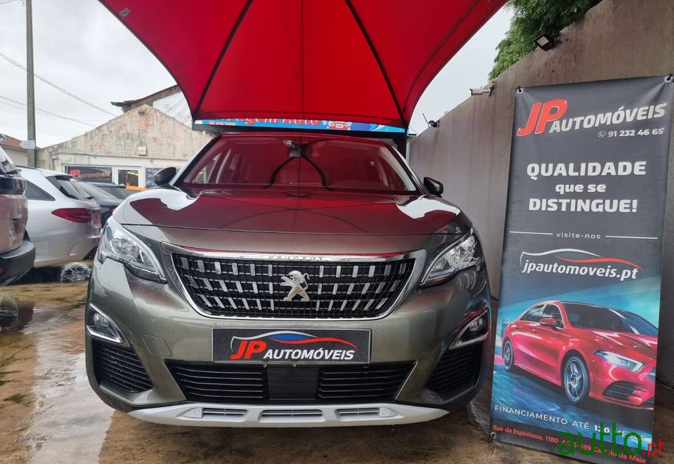 2019' Peugeot 3008 photo #2