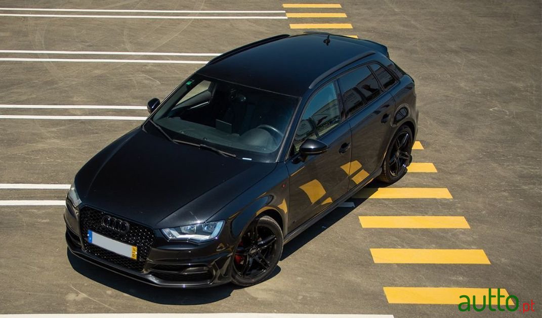 2014' Audi A3 Sportback photo #2