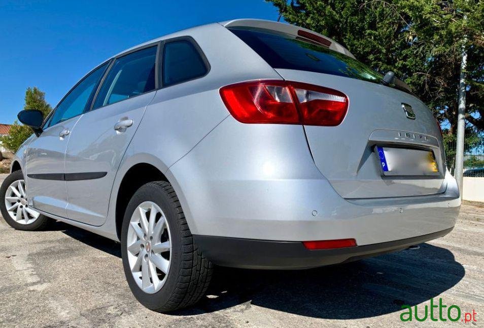 2013' SEAT Ibiza St photo #2