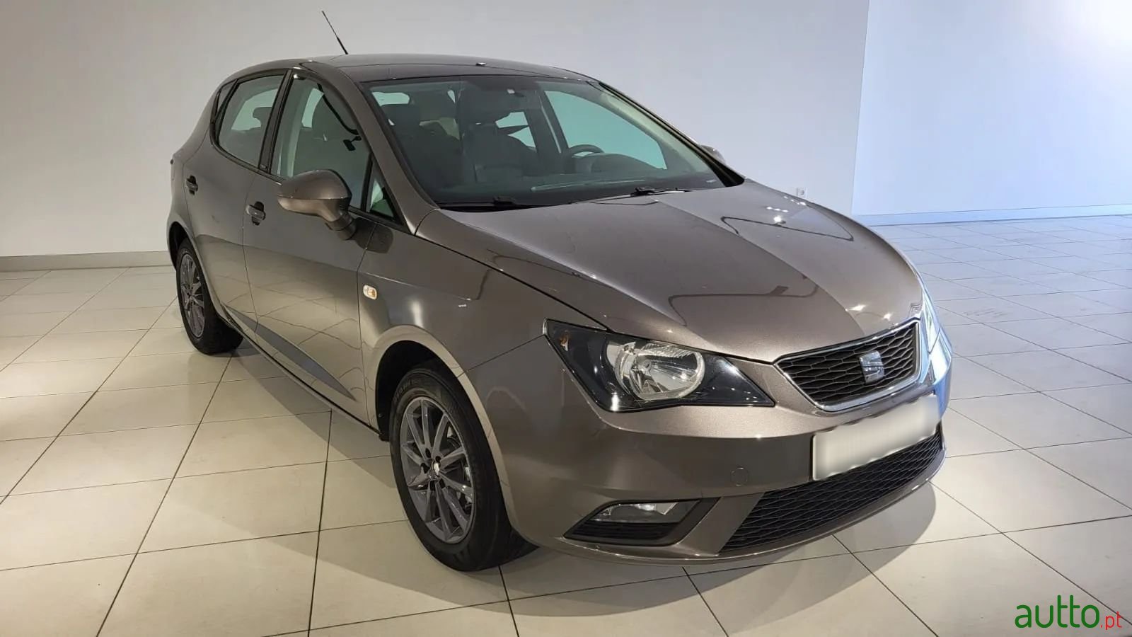 2015' SEAT Ibiza photo #1