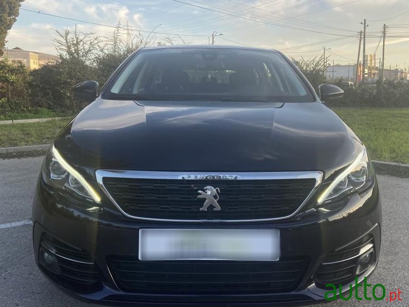 2020' Peugeot 308 Sw photo #2