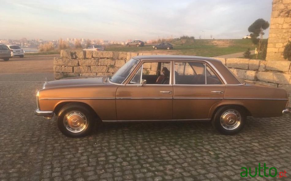 1968' Mercedes-Benz 220 photo #3