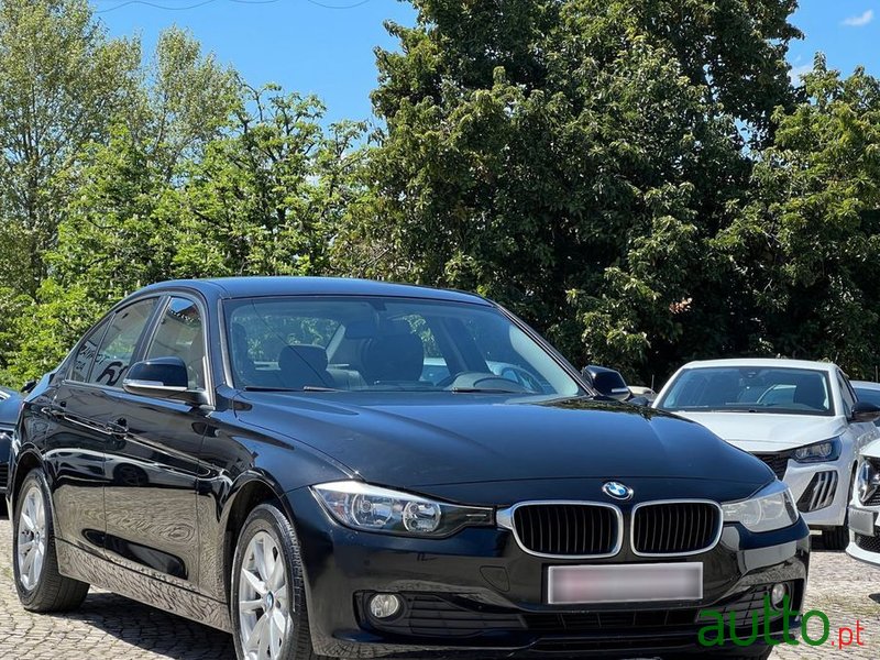 2014' BMW Série 3 D Auto photo #6