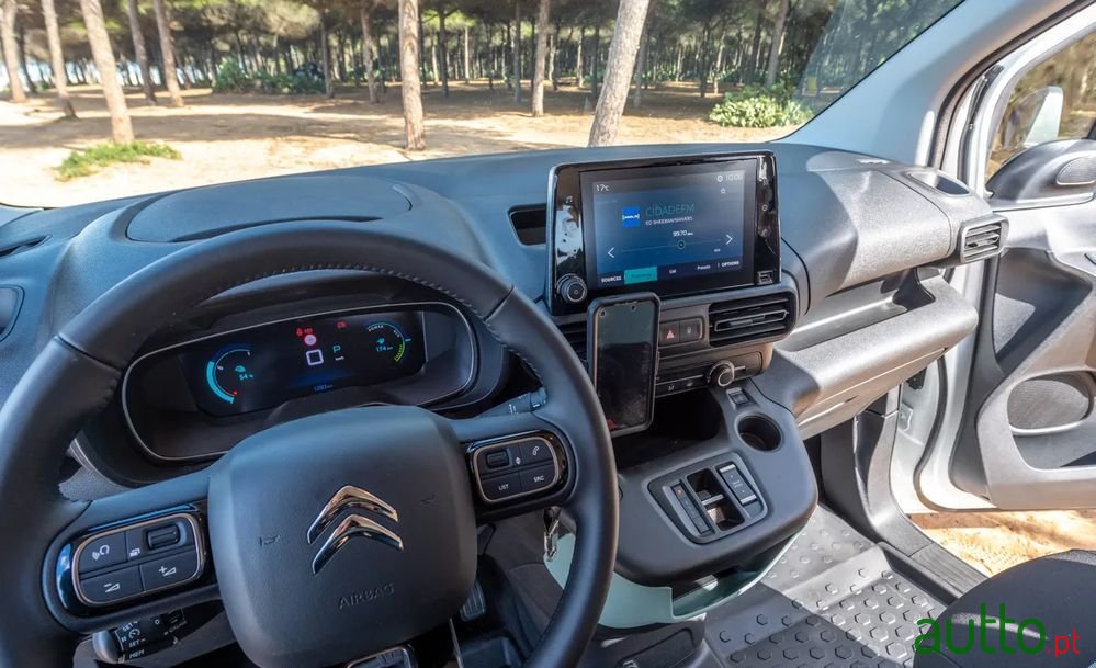 2022' Citroen E-Berlingo Xl Shine Pack photo #3