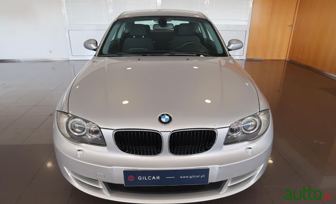 2007' BMW 123 photo #3