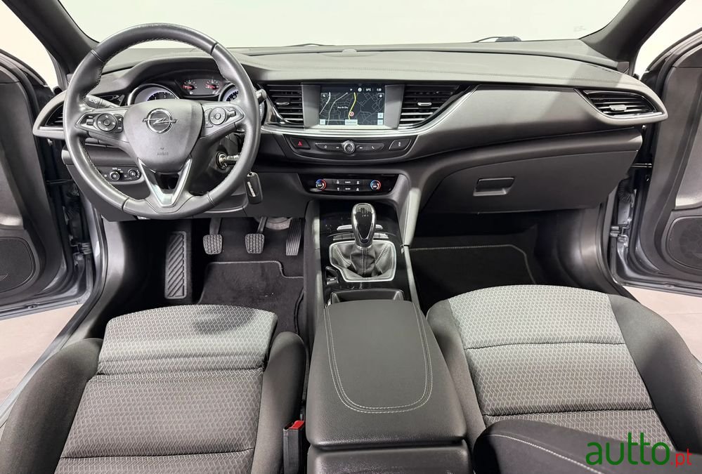 2021' Opel Insignia Sports Tourer photo #5