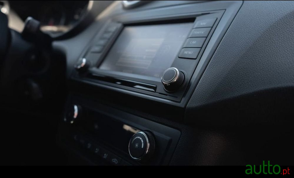 2017' SEAT Ibiza photo #3