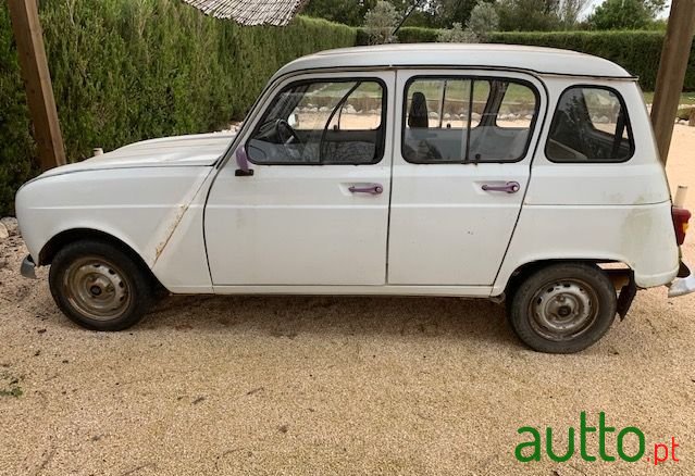 1990' Renault 4 photo #4