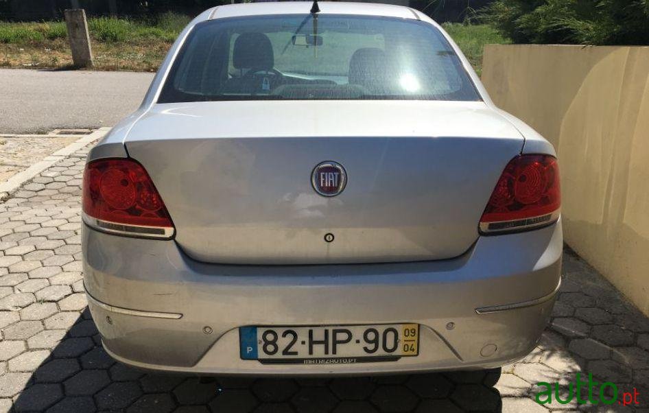 2009' Fiat Linea 1.3 M-Jet Emotion photo #1