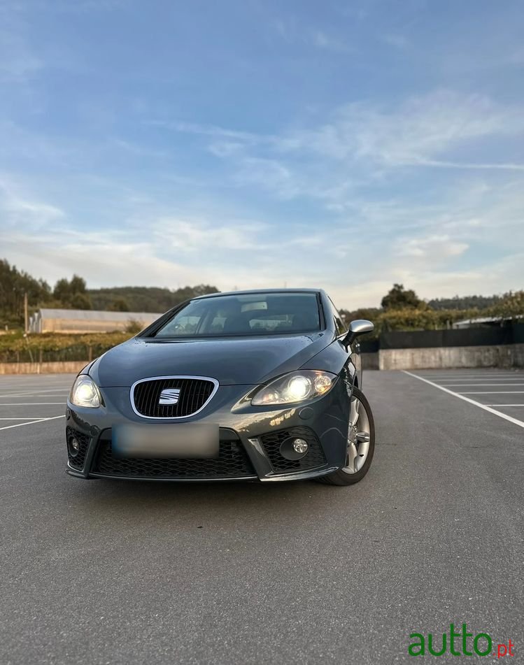 2008' SEAT Leon 2.0 Tdi Fr photo #1