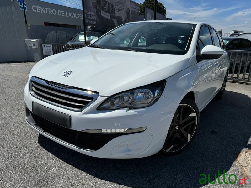 2015' Peugeot 308 Sw photo #3