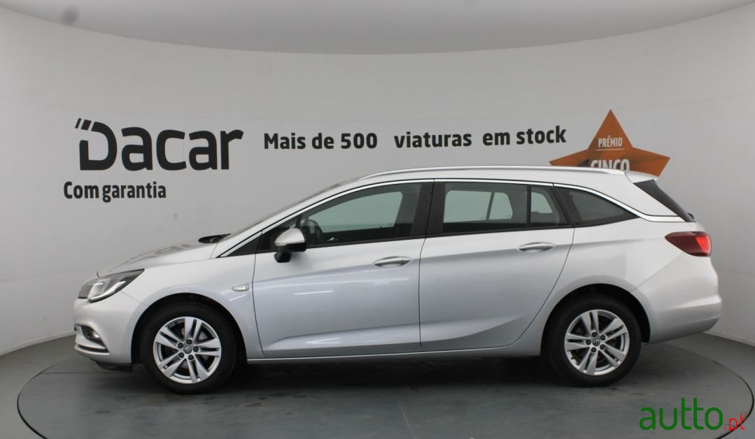 2016' Opel Astra Sports Tourer photo #4