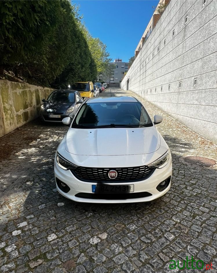2019' Fiat Tipo 1.3 M-Jet Lounge photo #1
