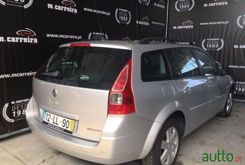 2007' Renault Megane Break photo #2