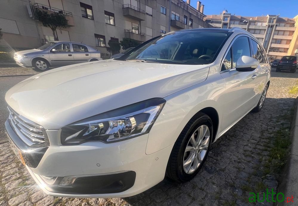 2015' Peugeot 508 Sw photo #1
