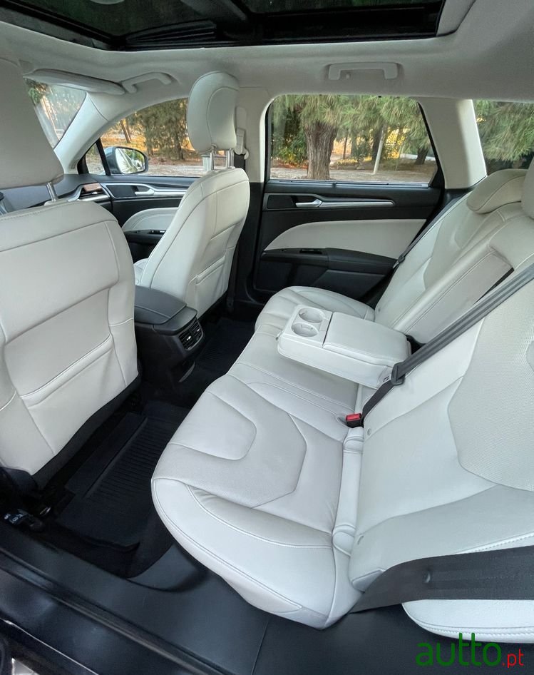 2016' Ford Mondeo Sw photo #5