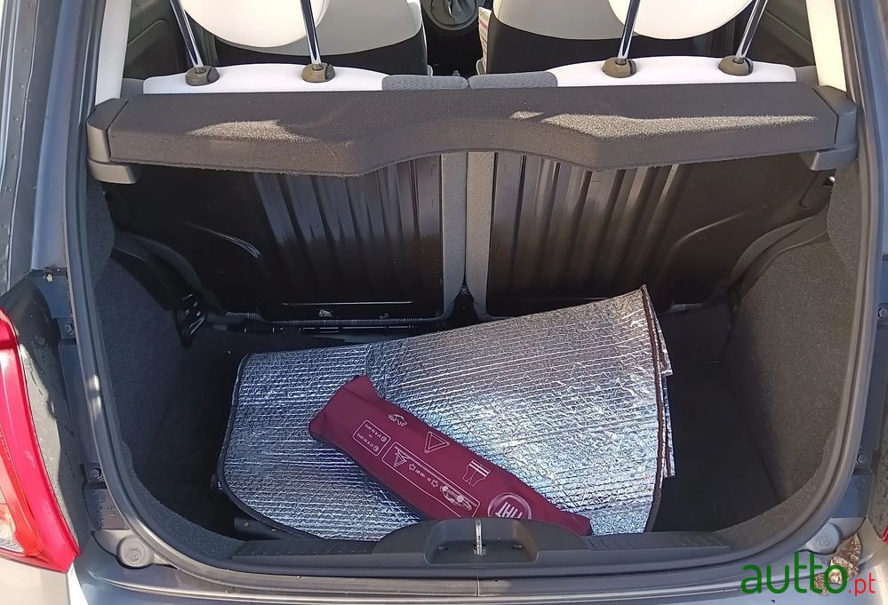 2019' Fiat 500 photo #6