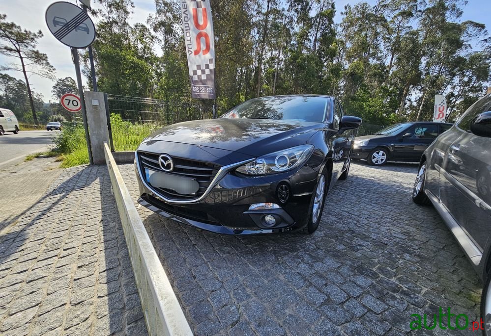 2017' Mazda 3 photo #1