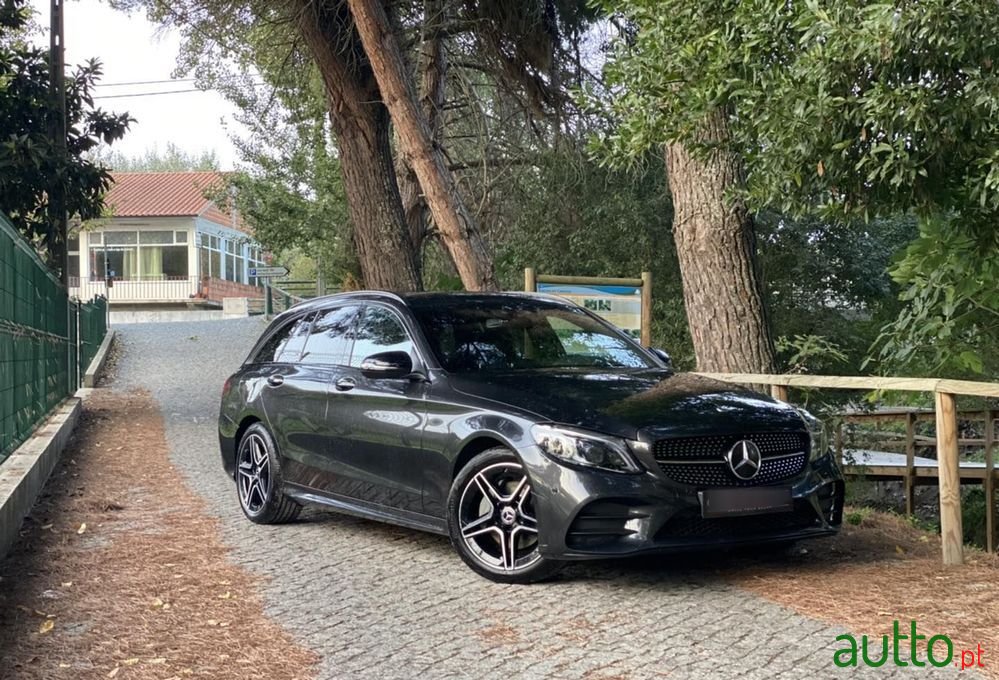 2021' Mercedes-Benz C 220 D Amg Line photo #1