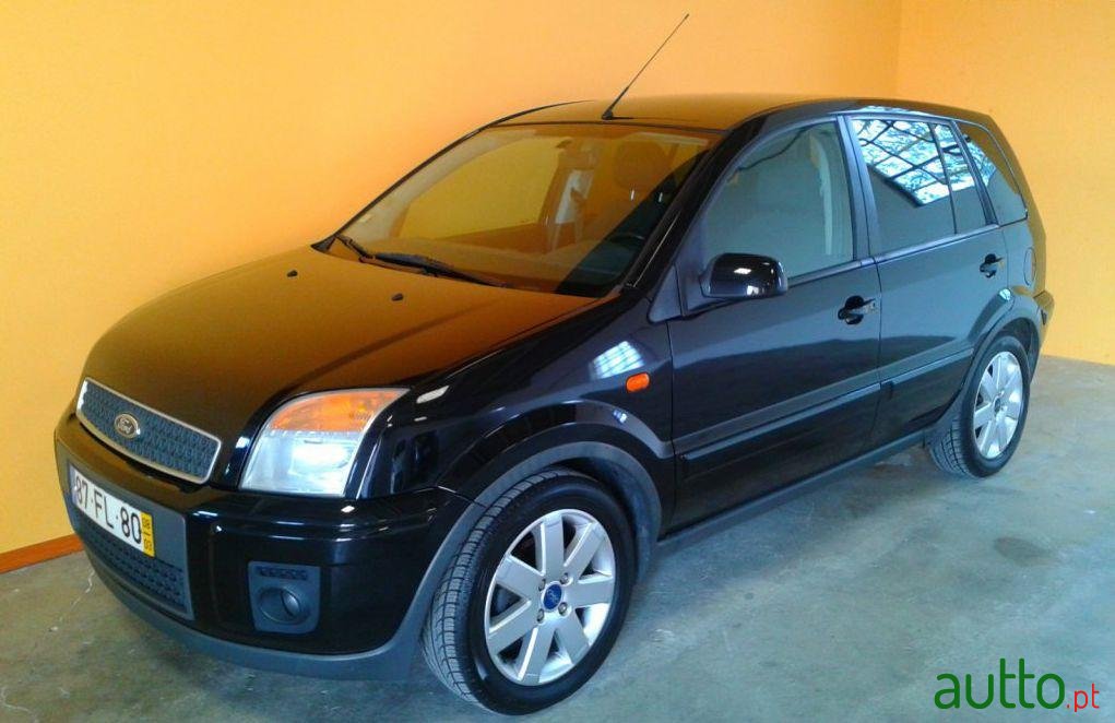 2008' Ford Fusion 1.4 TDCi + photo #2