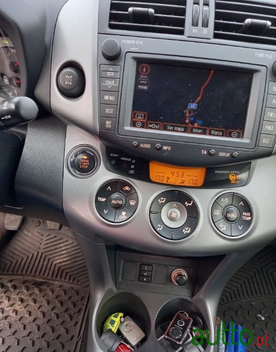 2007' Toyota RAV4 photo #4