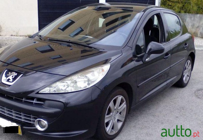 2006' Peugeot 207 1.6 Hdi   Sport photo #1