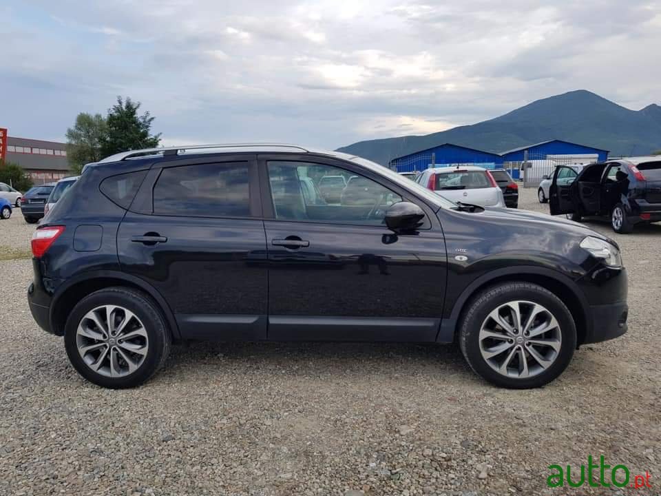 2010' Nissan Qashqai photo #2