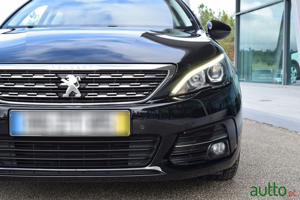 2020' Peugeot 308 Sw photo #4