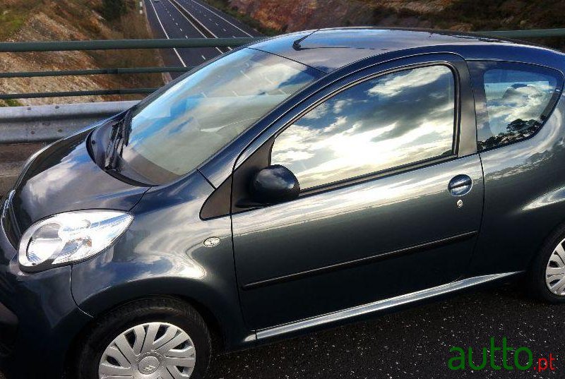 2006' Citroen C1 1.0 photo #2