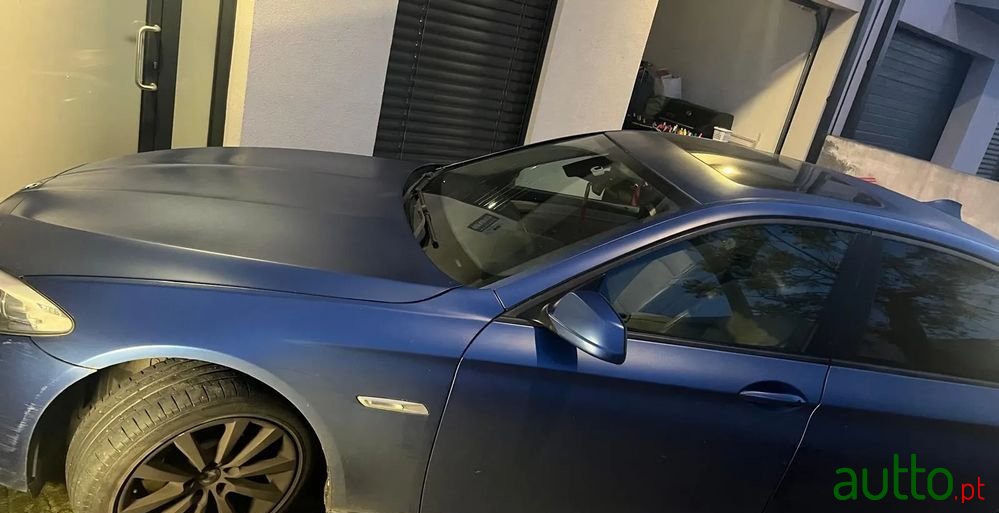 2010' BMW Série 5 photo #5