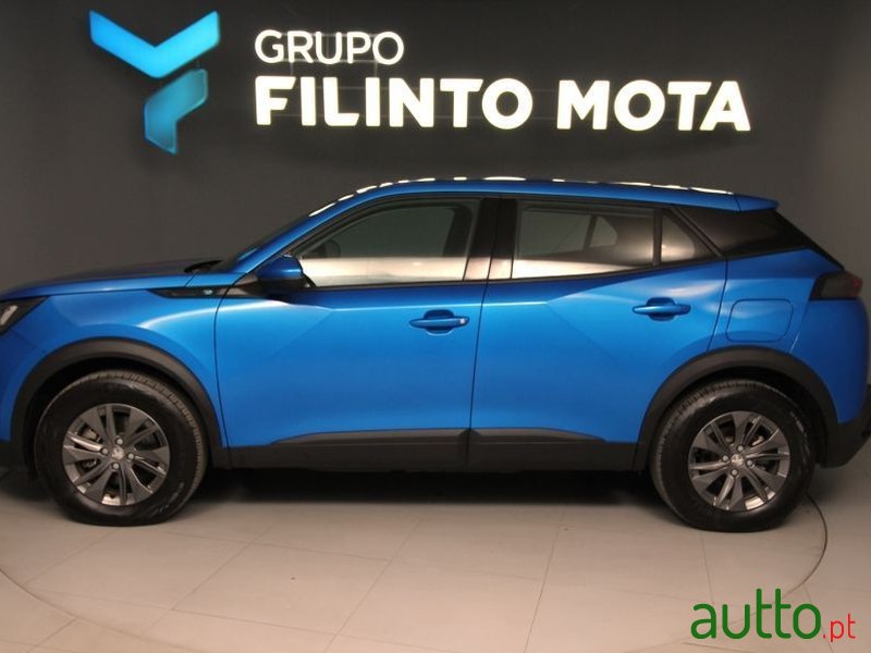 2021' Peugeot e-2008 50 Kwh Active Pack photo #5