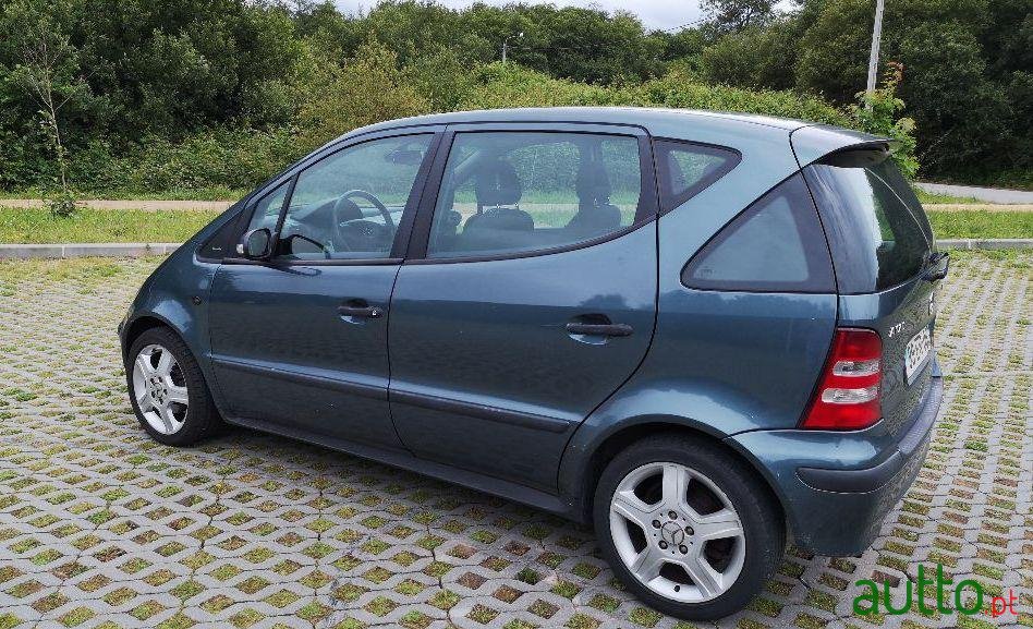 2004' Mercedes-Benz A-170 Classic photo #2