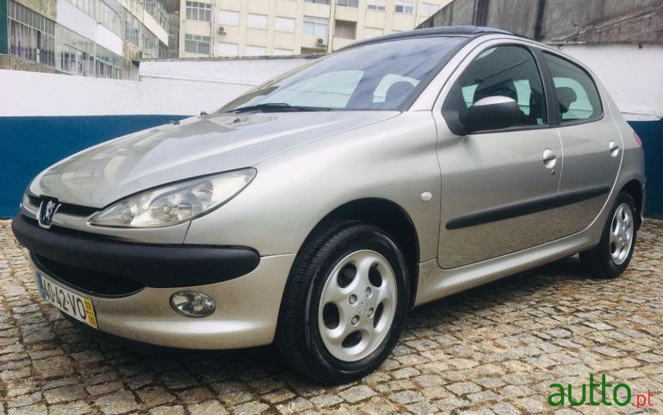 2003' Peugeot 206 photo #1