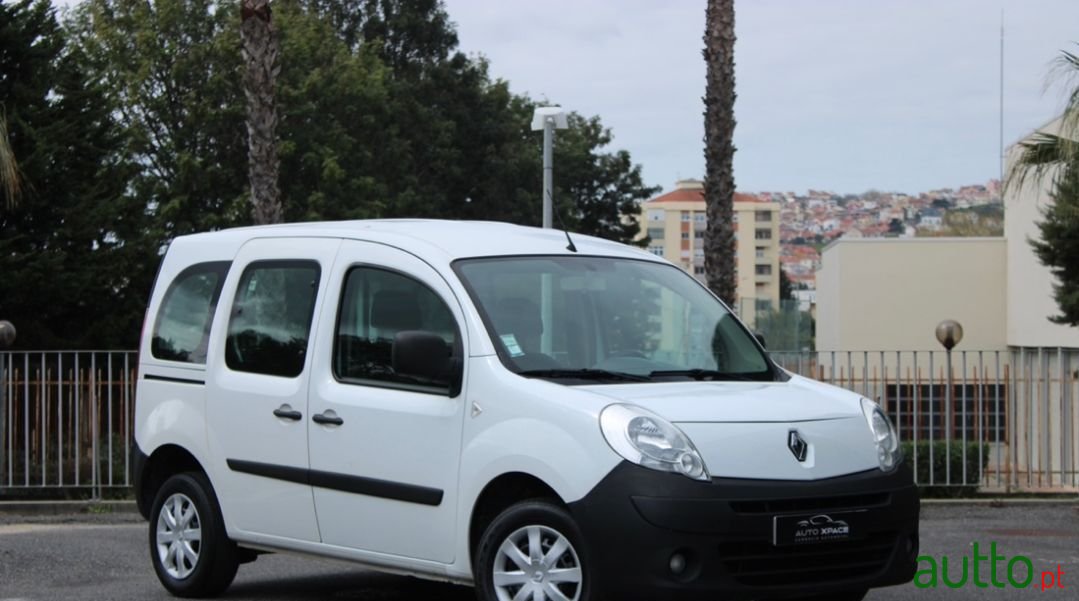 2010' Renault Kangoo photo #1