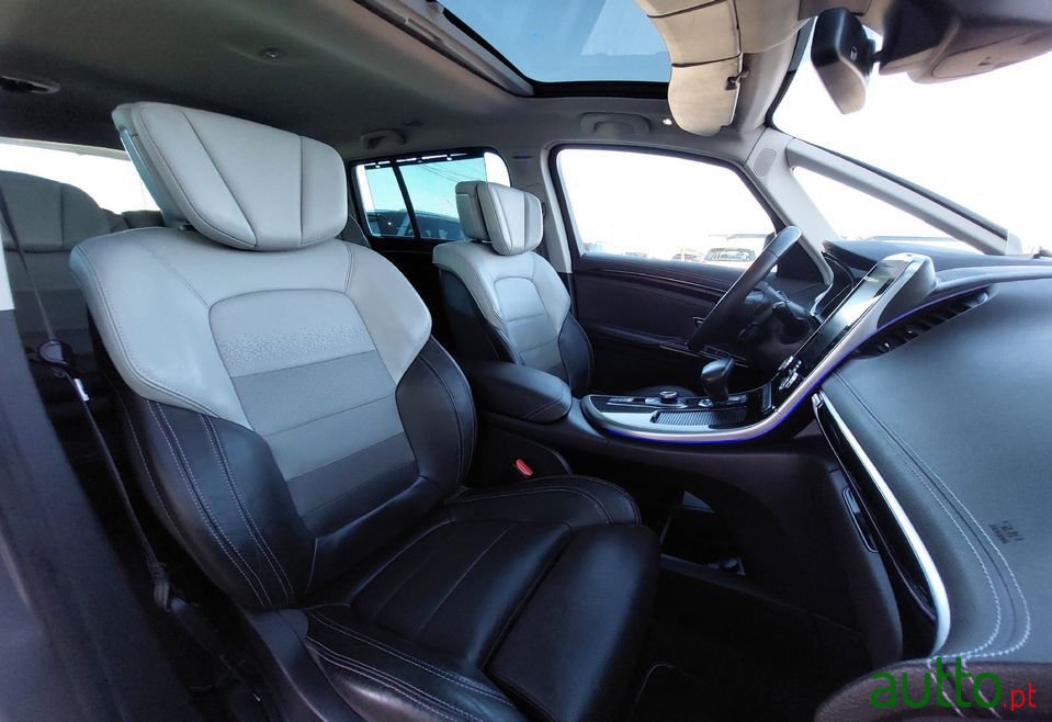 2016' Renault Espace photo #3