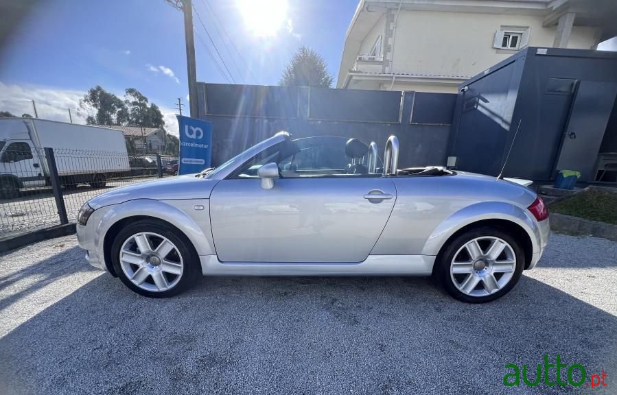 2003' Audi TT Roadster photo #3
