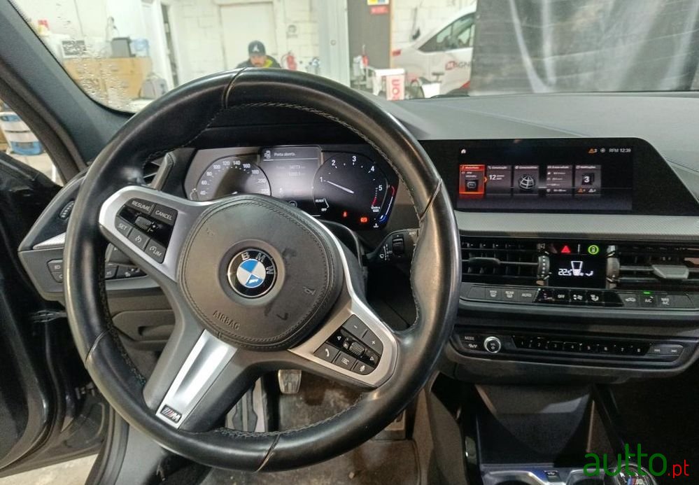 2021' BMW Série 1 photo #6