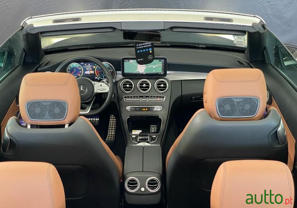 2020' Mercedes-Benz C-300 photo #3