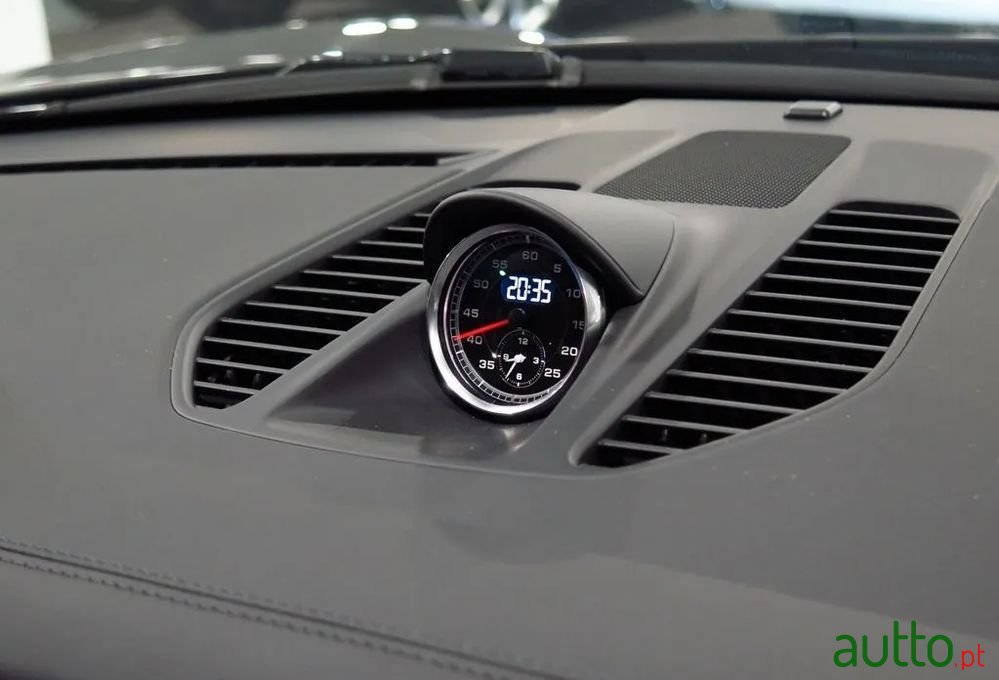 2014' Porsche 911 Turbo S photo #3