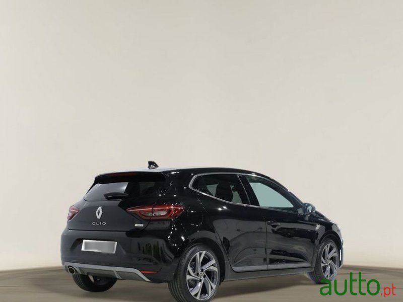 2021' Renault Clio 1.0 Tce Rs Line photo #3