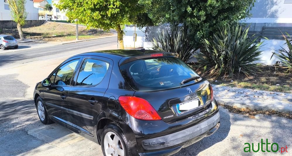 2006' Peugeot 207 1.4 16V Trendy photo #6