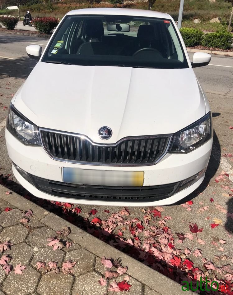 2017' Skoda Fabia 1.4 Tdi Active photo #1