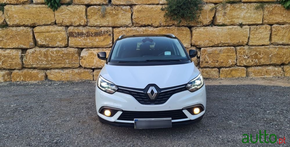 2017' Renault Grand Scenic photo #5