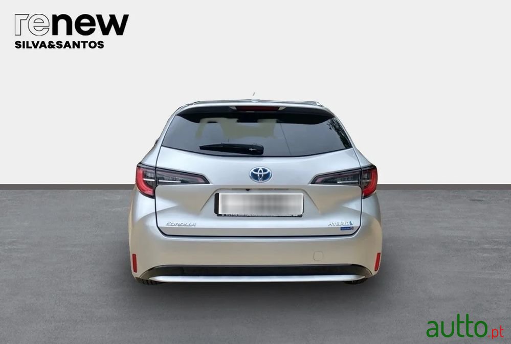 2021' Toyota Corolla Touring Sports photo #6