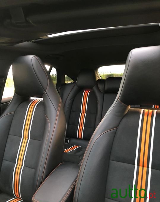 2016' Mercedes-Benz Cla-220 photo #6
