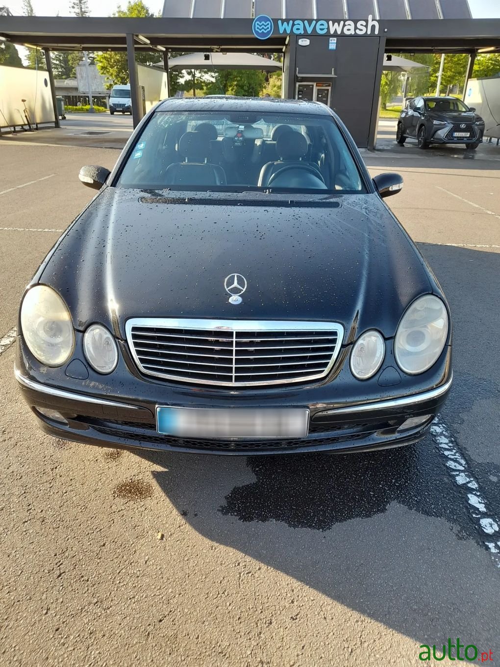 2003' Mercedes-Benz 220 photo #2